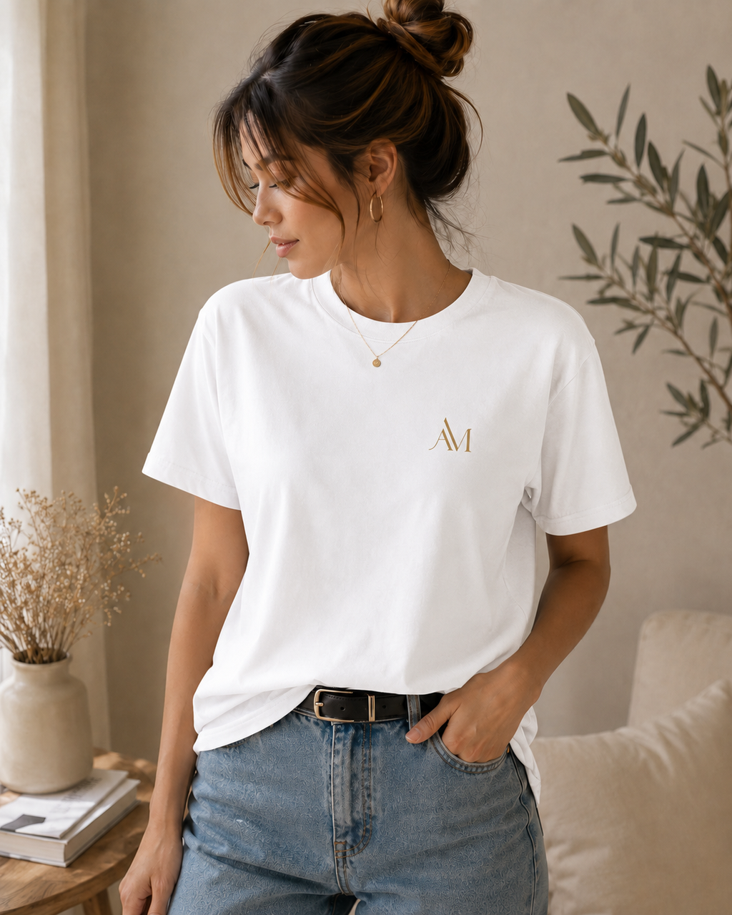 Become the Woman Who Builds Her Own Empire T-Shirt