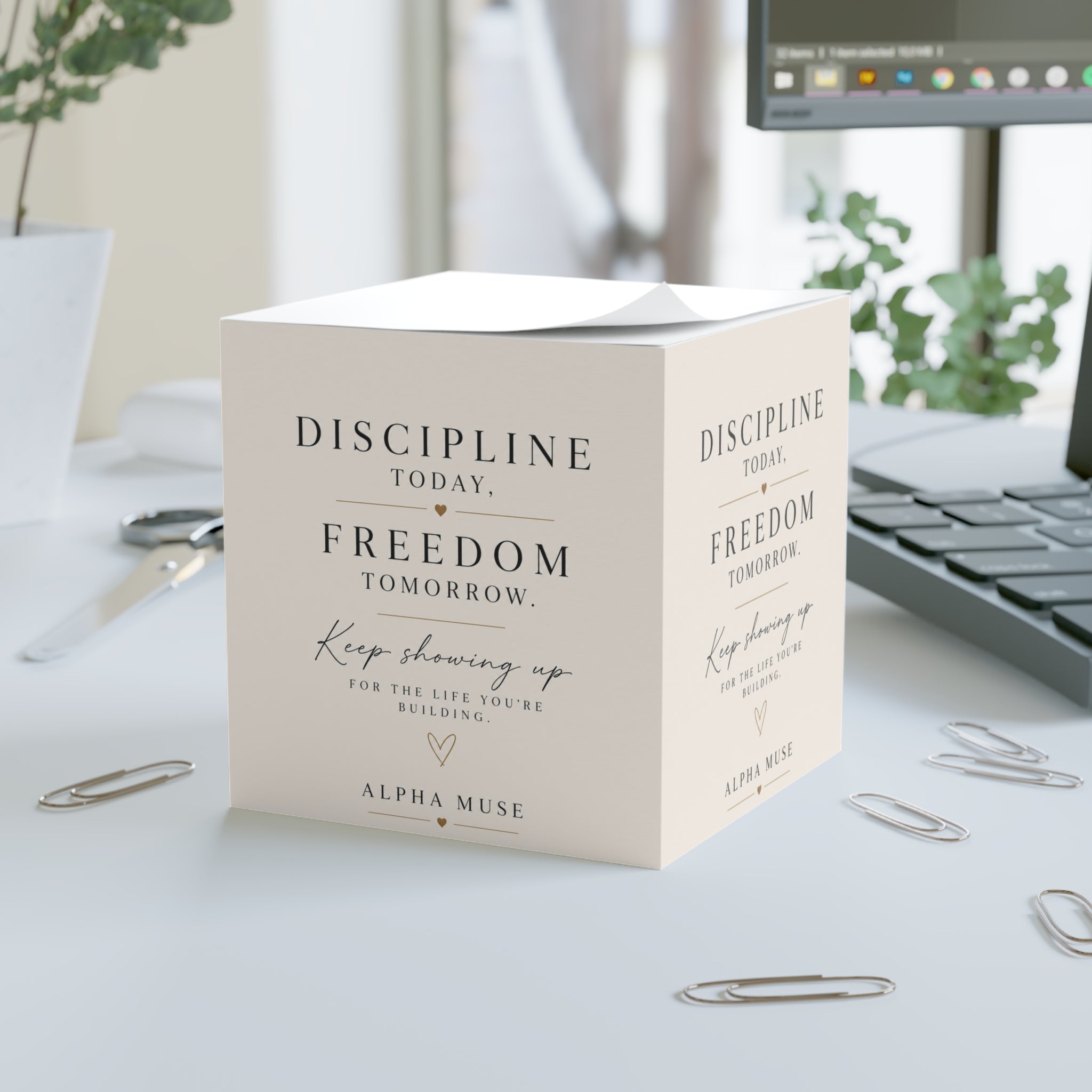 Note Cube — 'Discipline Today, Freedom Tomorrow' Inspirational Desk Notes